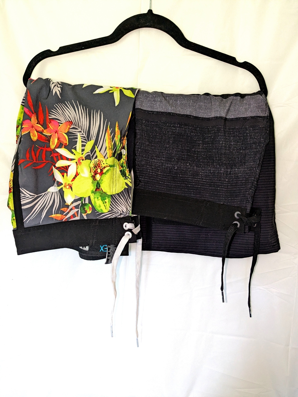 Op Flex Tropical Floral & Black Gray Swim Shorts Duo Size 32